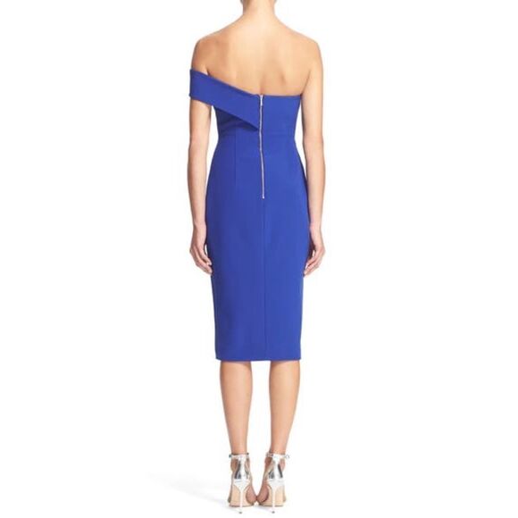 NICHOLAS Blue Midi Dress with Elegant Silhouette - Picture 4 of 16